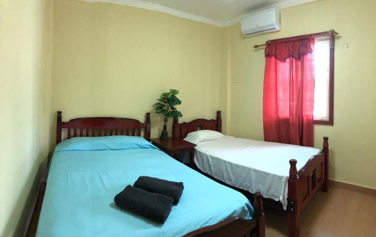Reff Hotel Бокас дел Торо Екстериор снимка