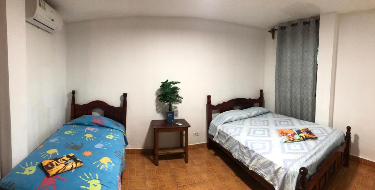 Reff Hotel Бокас дел Торо Екстериор снимка